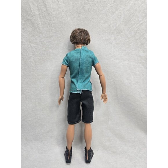 X7875 Barbie 2012 Ken FASHIONISTA Rooted Hair RYAN Articulated Arms DOLL &Outfit - Picture 7 of 7